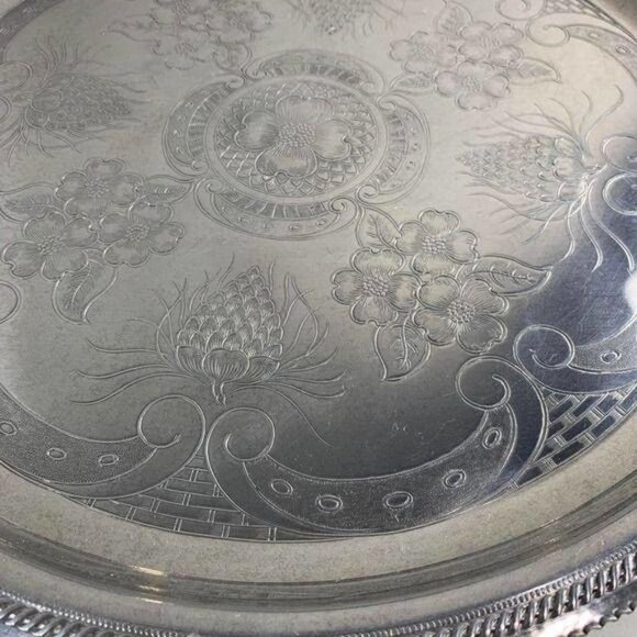 Vintage Large Aluminum Serving Tray - Picture 6 of 6